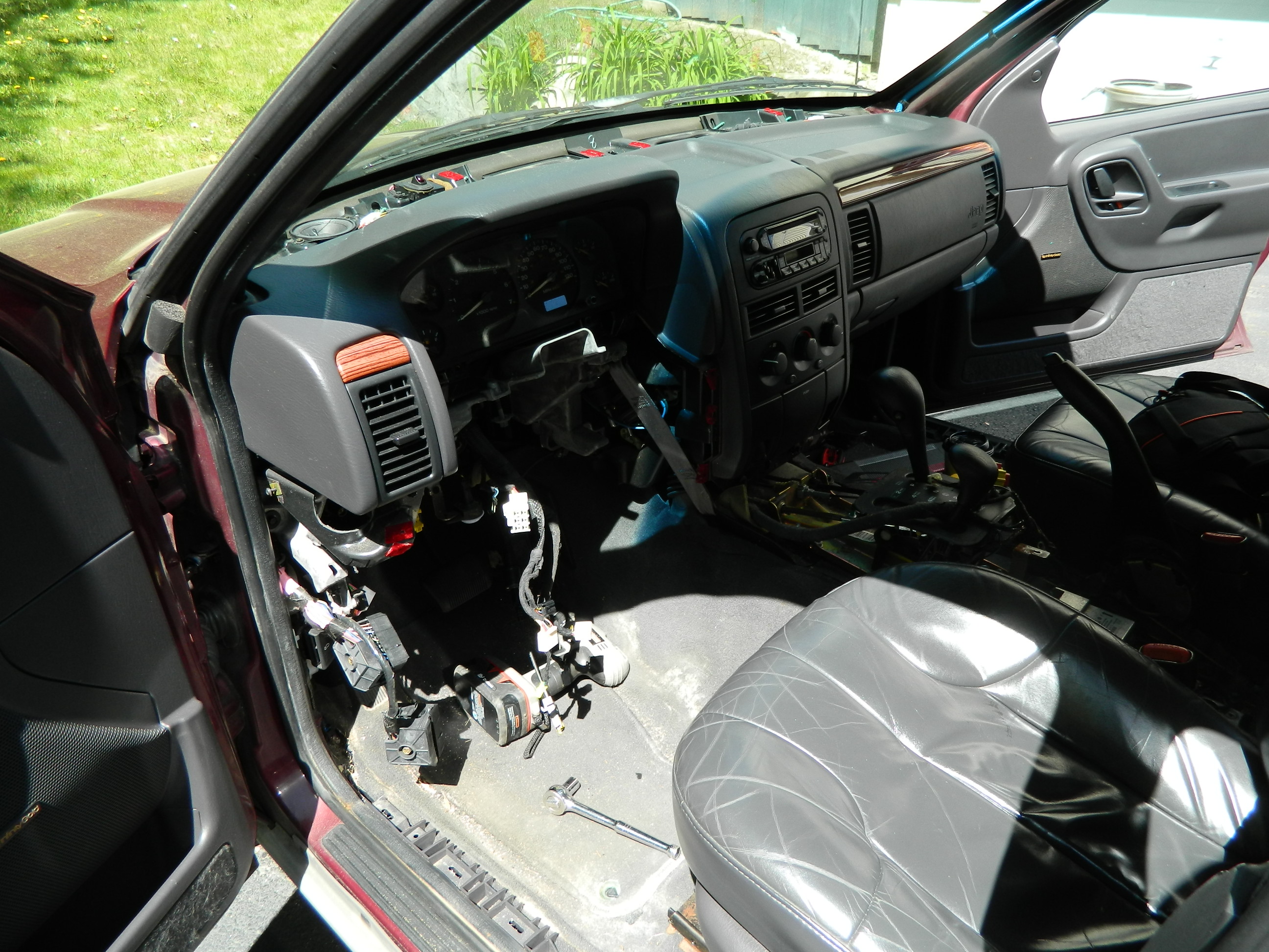 Jeep Grand Cherokee WJ – Heater Core Replacement